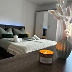 Viktoria *